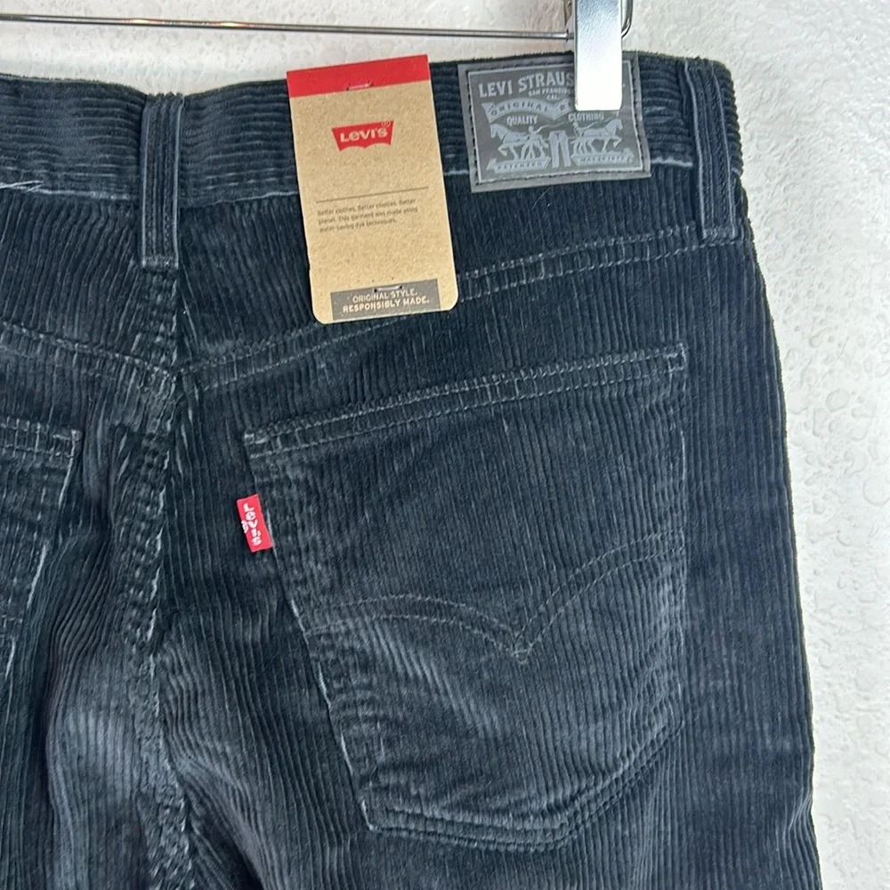 NWT Levi’s black straight corduroy pants 31 x 30 - Picture 3 of 8
